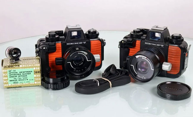 Nikonos V
