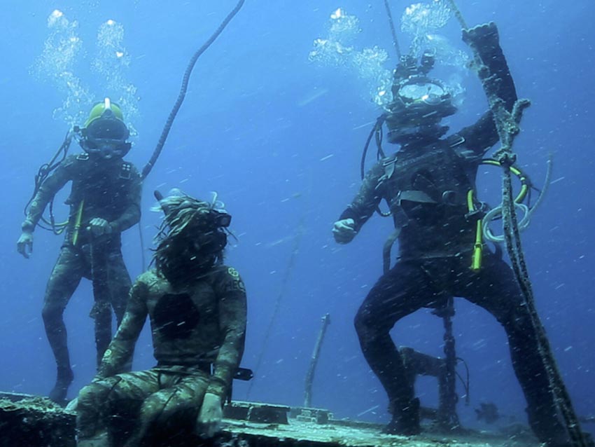 Shipwreck Hunters på Disney+