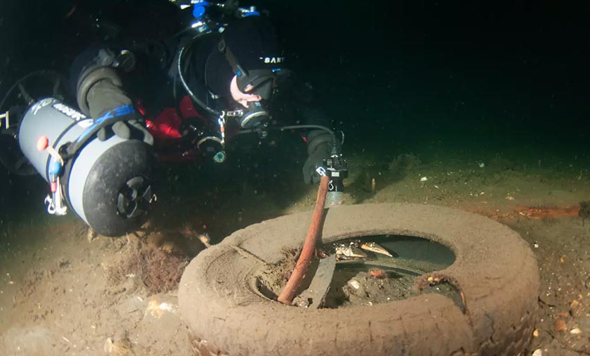 – Jeg får tårer i dykkermaska